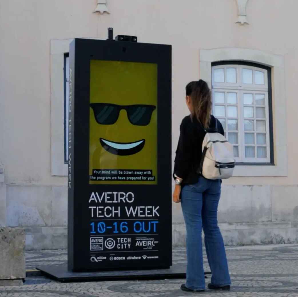 Sub product panel