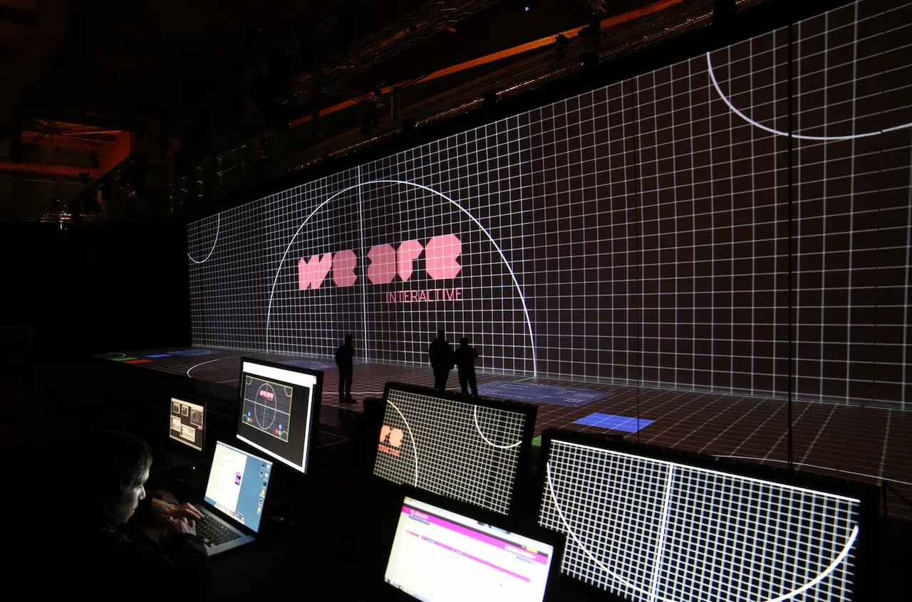 Sub product panel
